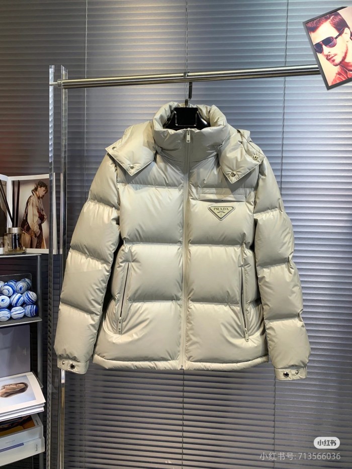 新作 プラダ スーパーコピーブラックテクノロジープレスダウンジャケット