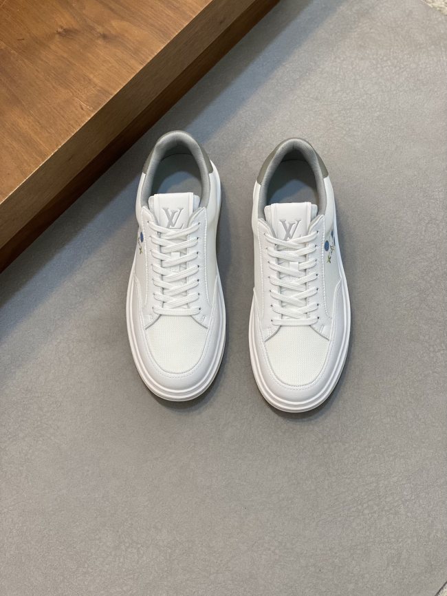 稀少 ルイヴィトン 激安偽物 メンズハイエンドカジュアルスニーカー