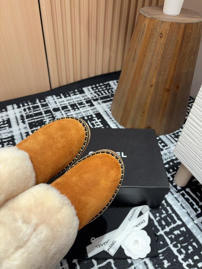 一目惚れ♪ シャネル 偽物通販秋冬りのチェーン木目の底に入ったショートブーツ