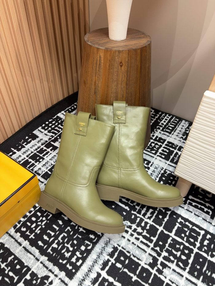 超奇跡の入荷☆ フェンディ 偽物通販 オールドフラワーファブリックショートブーツ