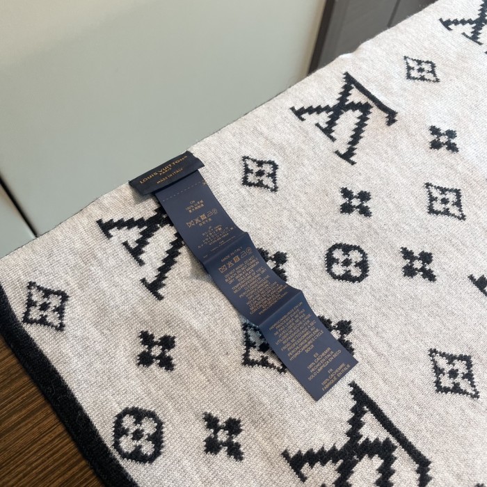 超話題! ルイヴィトン コピーおすすめ ハイエンドカシミヤニットマフラー