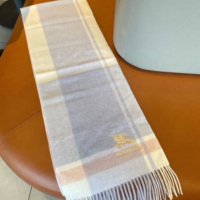 新作 バーバリー コピーおすすめ の定番刺繍戦馬カシミヤのマフラー