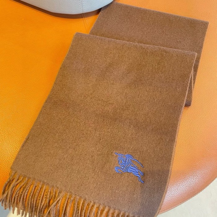 日本未入荷 バーバリー スーパーコピーカシミヤのマフラー