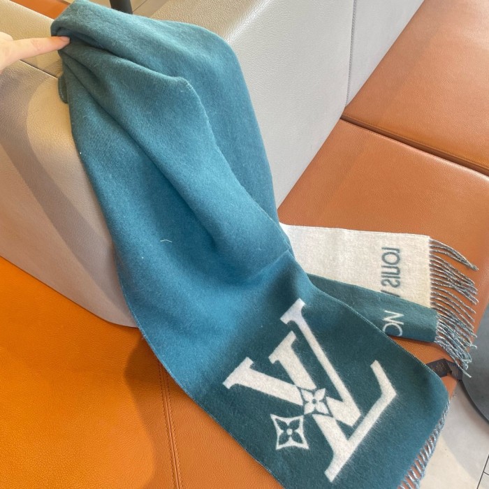 ★超人気 ルイヴィトン n級品 両面マフラー