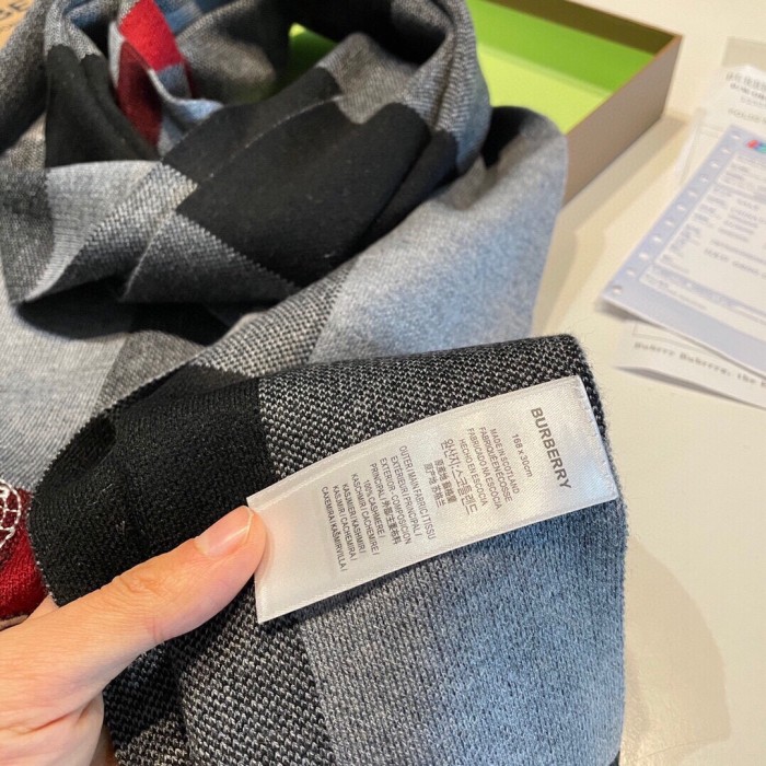 入手困難 バーバリー コピーおすすめ トップカシミアマフラー