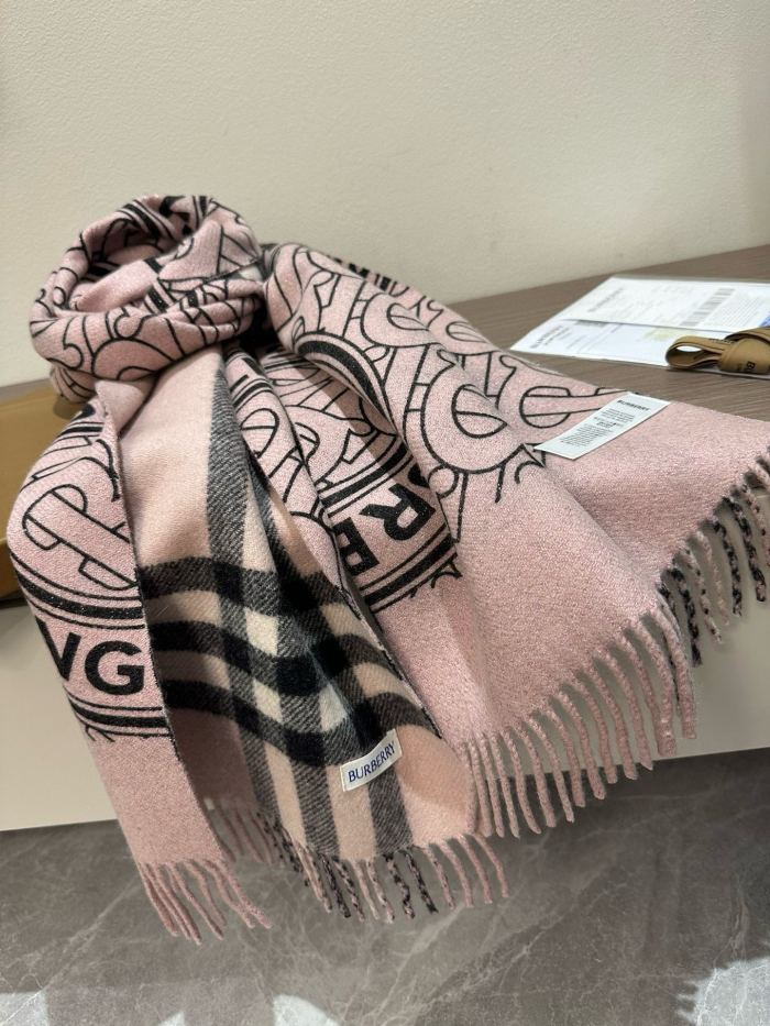 超話題! バーバリー n級品 カシミヤラメ糸