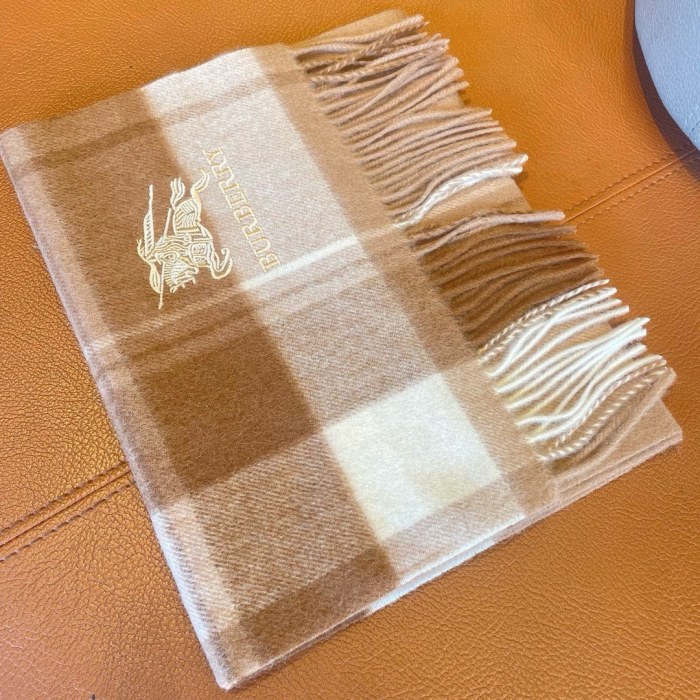 累積売上総額第１位！バーバリー 激安偽物 の定番刺繍戦馬マフラー