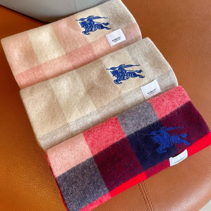 ★超人気 バーバリー スーパーコピー の定番刺繍戦馬マフラー