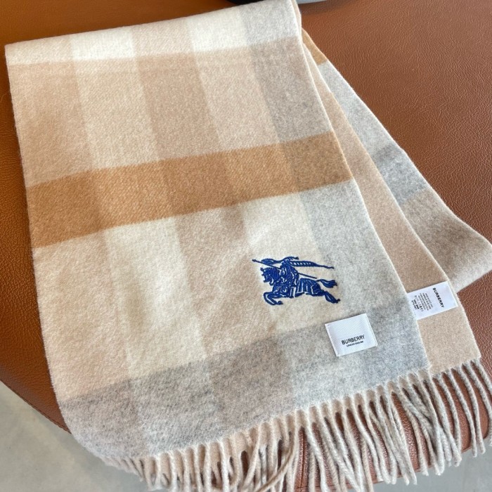 超話題! バーバリー 激安通販 の定番刺繍戦馬マフラー