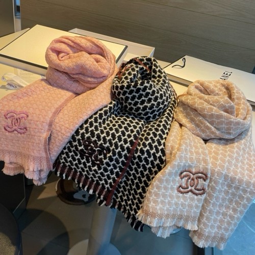 一目惚れ♪ シャネル 激安通販 カシミヤの軽縮マフラー