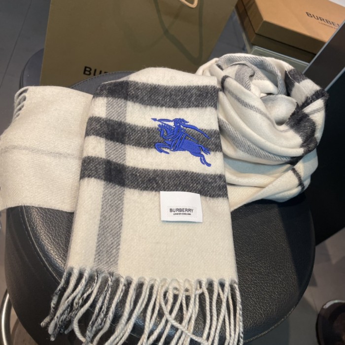 日本未入荷 バーバリー コピーおすすめ 定番スカーフカシミヤマフラー
