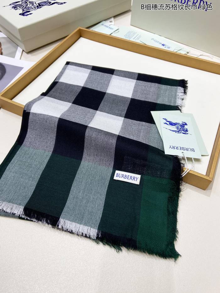 日本未入荷 バーバリー スーパーコピー 細穂フリンジチェックスカーフ