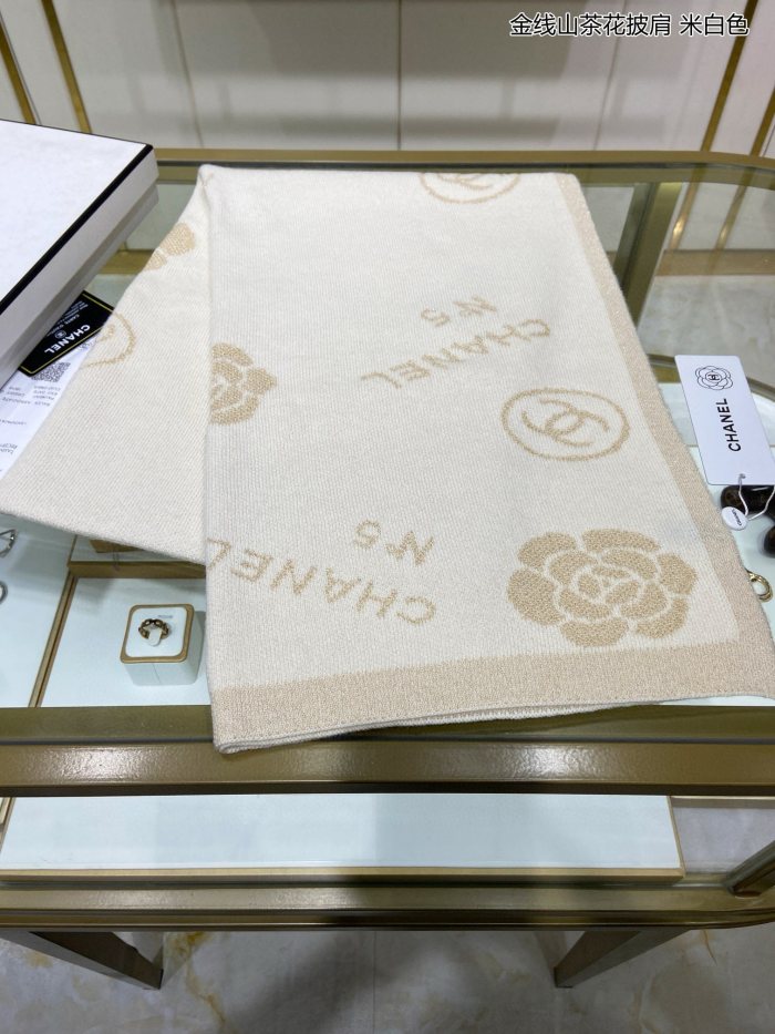 超奇跡の入荷☆ シャネル コピー 金糸ツバキストール