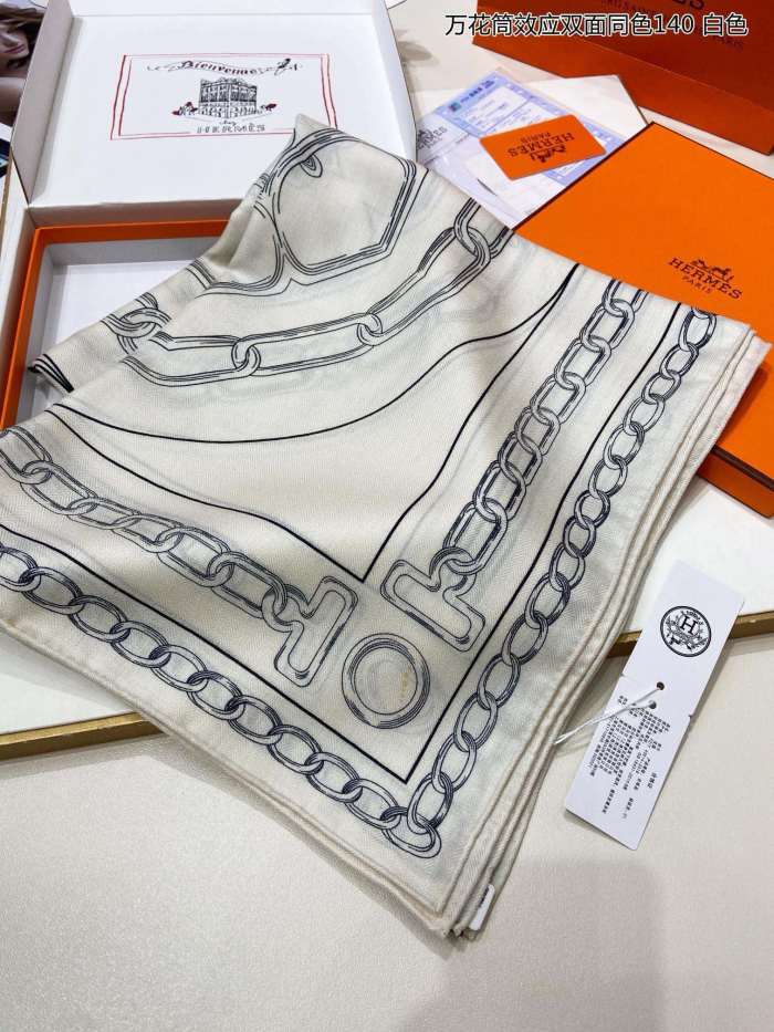 高品質 エルメス スーパーコピー万華鏡効果両面同色カシミヤスカーフ