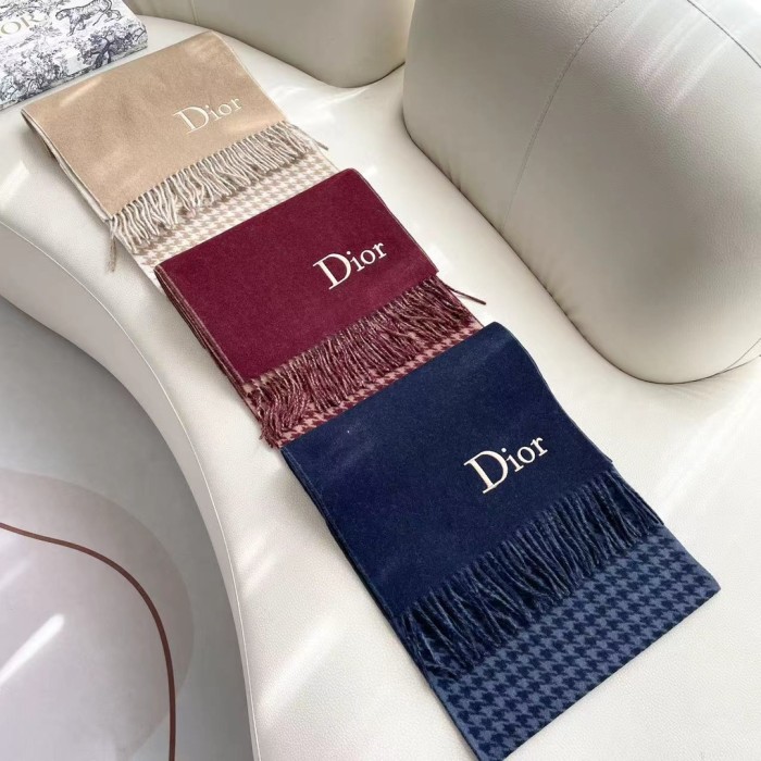 高品質 ディオール 偽物通販 のスターは同じddマフラー