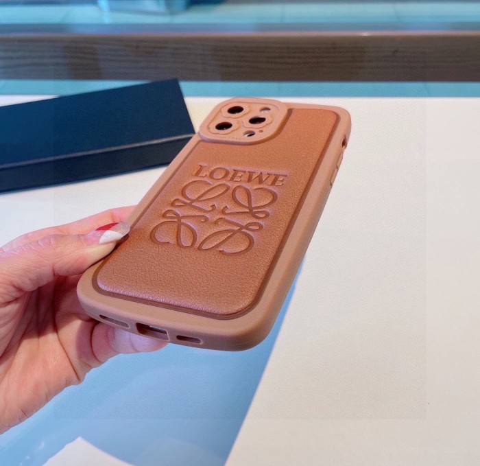 新作 ロエベ スーパーコピー loewe圧印貼皮全包携帯ケース