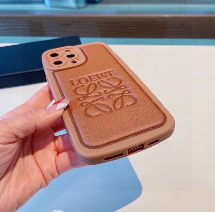 新作 ロエベ スーパーコピー loewe圧印貼皮全包携帯ケース