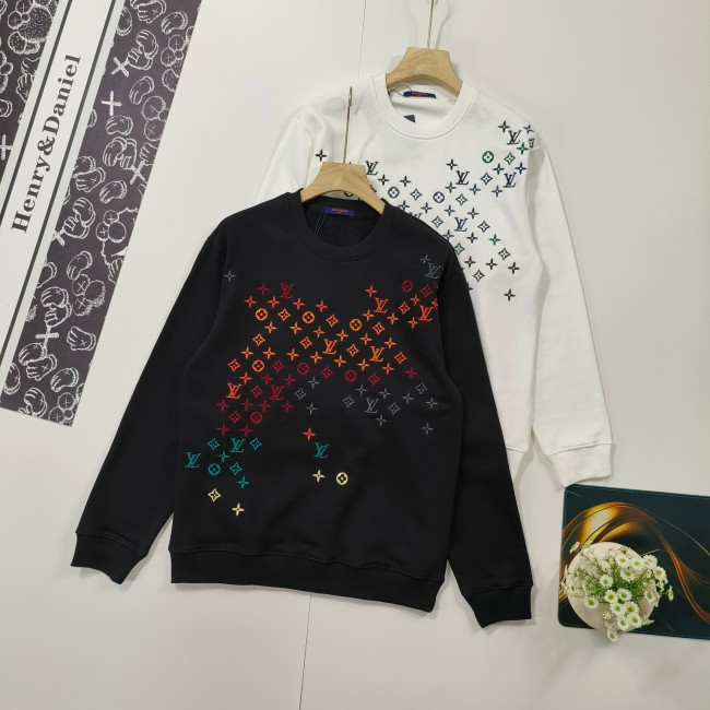 日本未入荷 ルイヴィトン 激安偽物 カラフル刺繍ラウンドネックパーカー2色