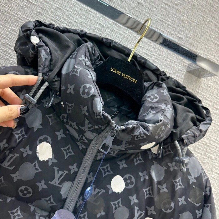 超奇跡の入荷☆ ルイヴィトン 激安偽物 24SS手描き効果波点プリントダウンジャケットウエスト付きジャケット