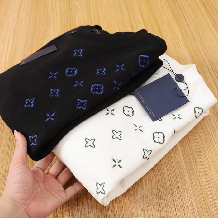 日本未入荷 ルイヴィトン n級品 2024 ssLV秋冬の新アシンメトリー刺繍丸首衛衣2色