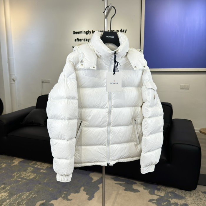 超話題! モンクレール コピーおすすめ MONCLERのレディースマヤダウンジャケット