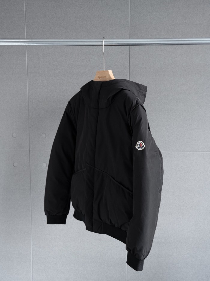 【話題商品！】モンクレール n級品 MONCLERオフショルダーサイドジャケット連帽ダウンジャケット