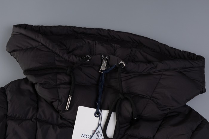 稀少 モンクレール 激安通販 MONCLER24 ssロングウエストダウンジャケット