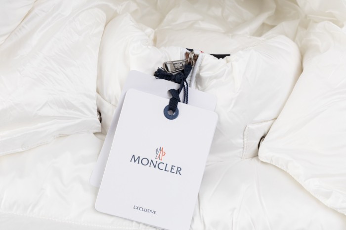大人気 モンクレール 偽物通販 MONCLER三色ストライプダブルファスナー3色ファスナードア襟ダウンジャケット