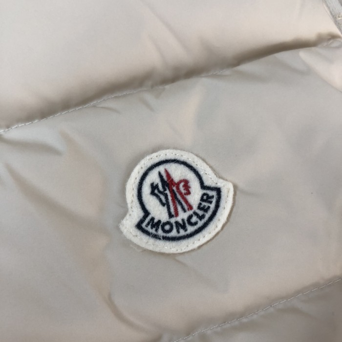 超奇跡の入荷☆ モンクレール 偽物通販 MONCLER2024最新ダウンベスト
