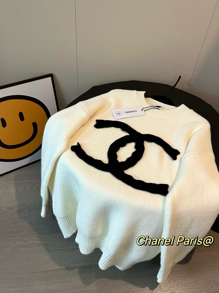 ★超人気 シャネル スーパーコピー ツイード編みビッグロゴラウンドネック厚手セーター