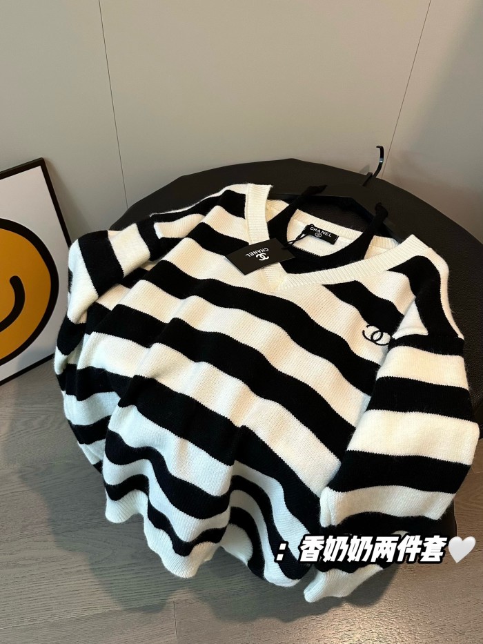 追跡付 シャネル コピー 刺繍ストライプセーター首掛け2点セット