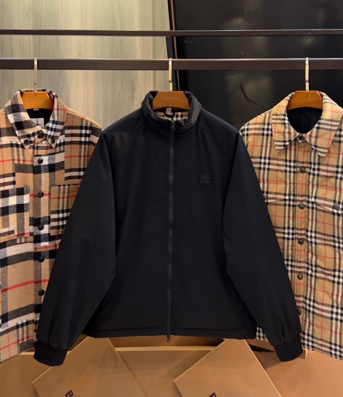 大人気 バーバリー コピー 戦馬小標Logo制御温綿服ジャケット