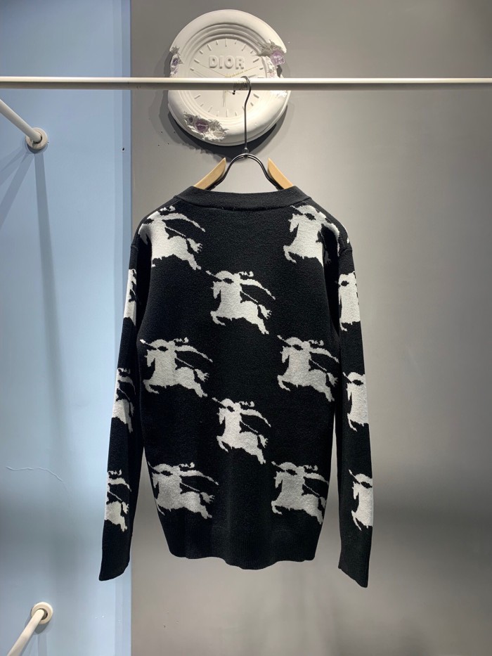 超奇跡の入荷☆ バーバリー 激安通販 馬術騎士ロゴジャカードシルクコットン混紡カーディガン