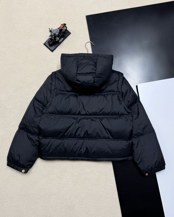 追跡付 セリーヌ 偽物通販 24SSレザー刺繍ロゴ取り外し可能袖連帽ダウンジャケットレディース3色