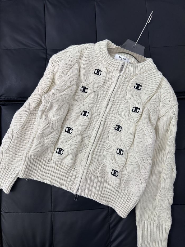 稀少 セリーヌ スーパーコピー 胸に刺繍を施した背中のフロックジップコート