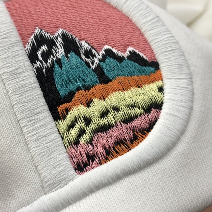 ★超人気 ディオール コピーおすすめ 2024新重工刺繍ロゴ丸首衛衣
