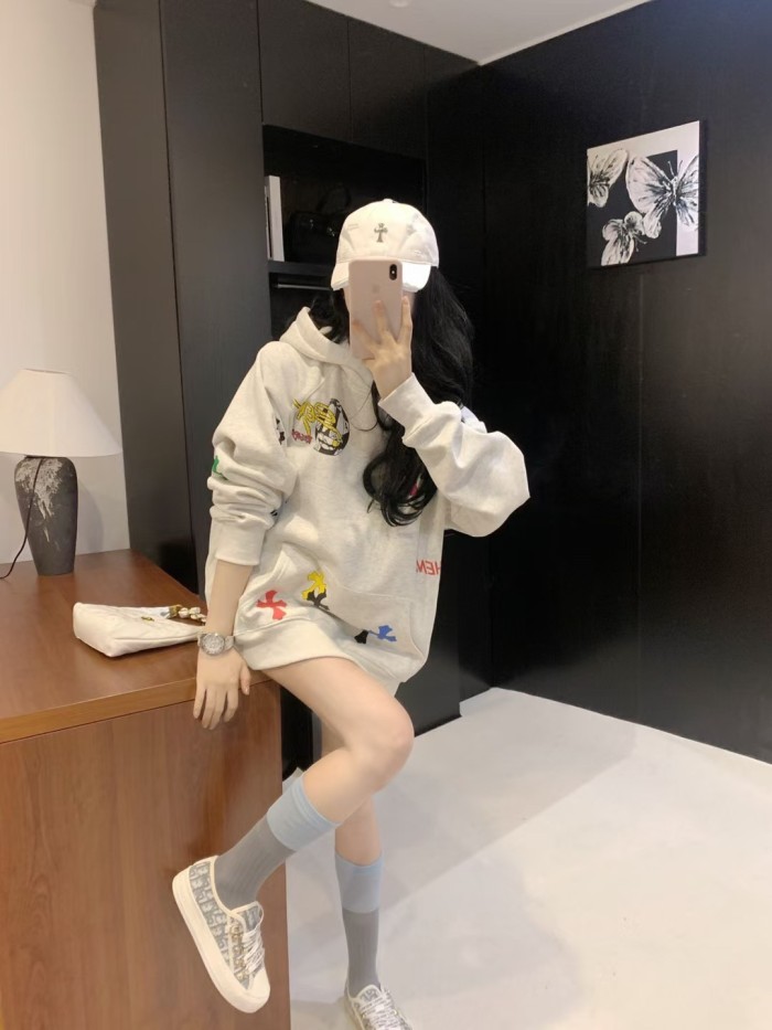 【話題商品！】クロムハーツ コピーおすすめ 秋冬の新しいアルファベットプリントのフードコート