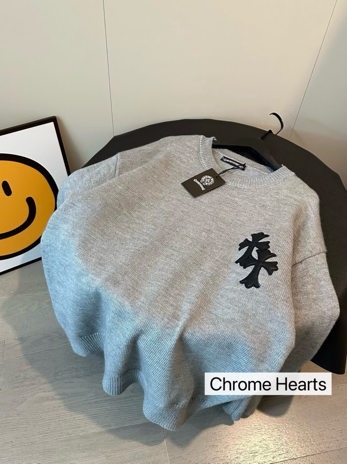 ★超人気 クロムハーツ 激安通販 重工業皮標刺繍高級グレー丸首セーター