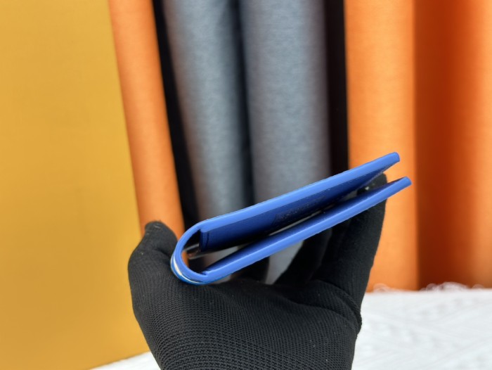 追跡付 ルイヴィトン コピーおすすめ 短財布