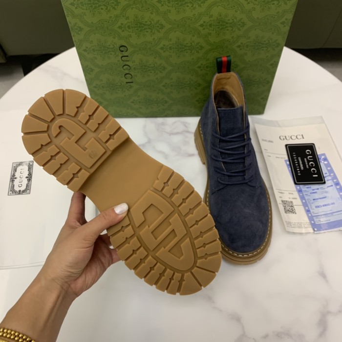 追跡付 グッチ n級品 のマーチンブーツ