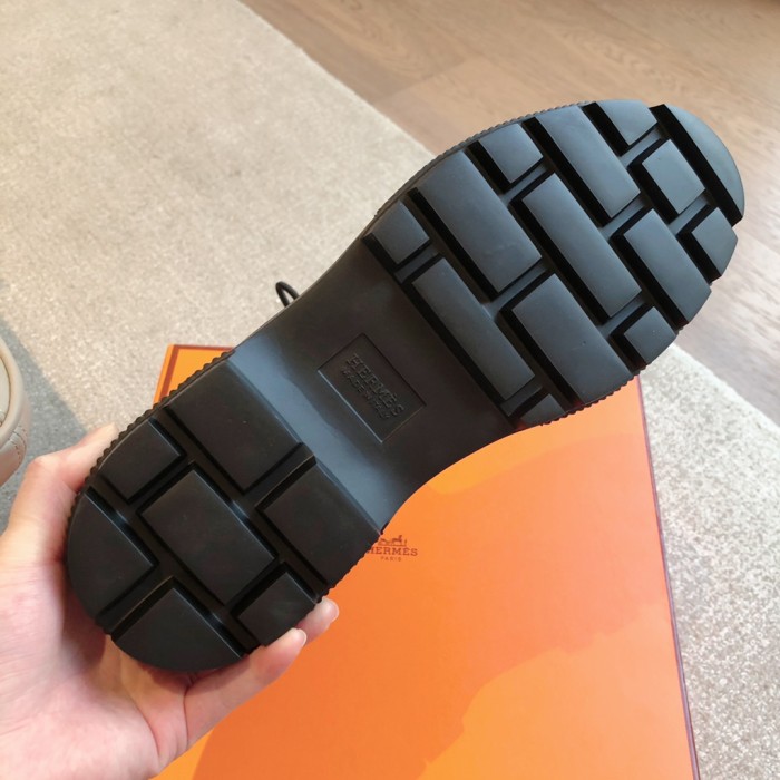 日本未入荷 エルメス n級品 24 ss秋冬ブーツ