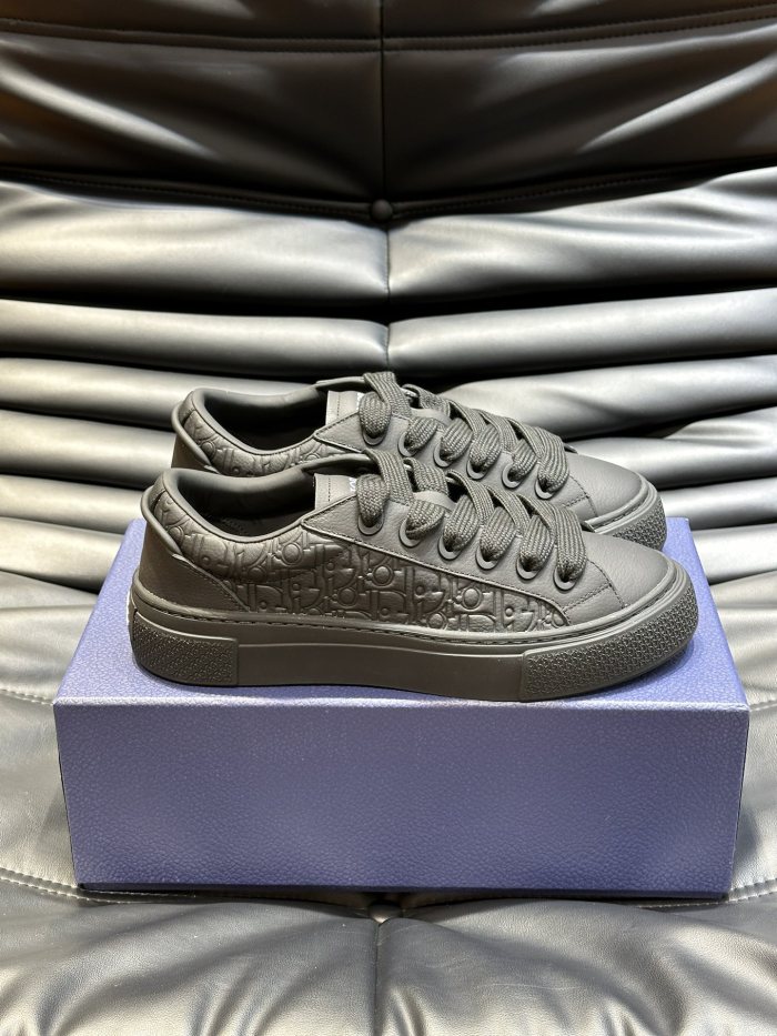 超奇跡の入荷☆ グッチ 激安通販 スニーカーはクラシックなテニスシューズ