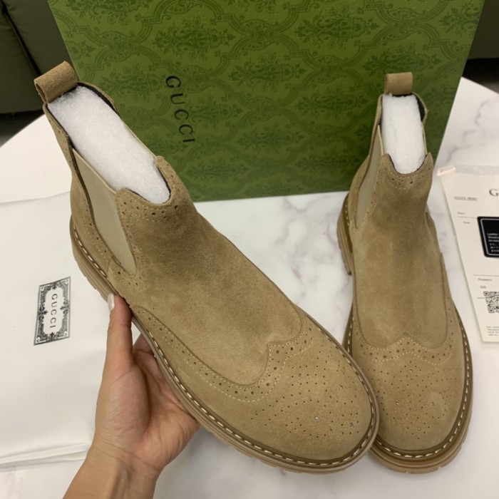 超話題! グッチ スーパーコピー のマーチンブーツ