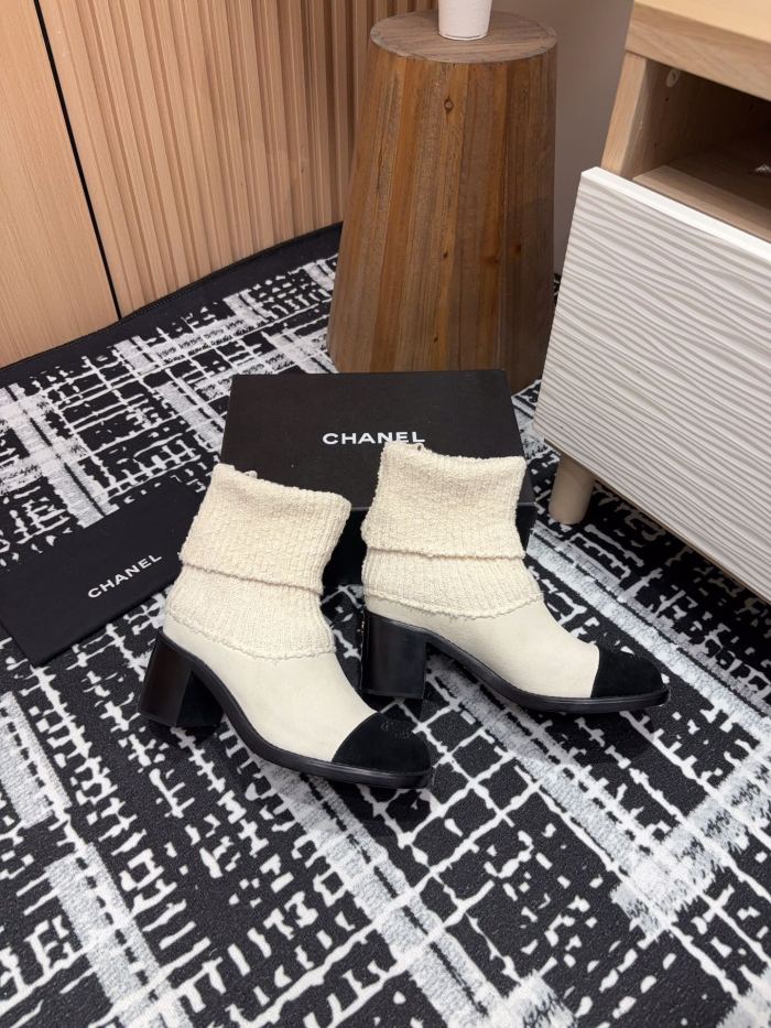 超奇跡の入荷☆ シャネル n級品24 Ss秋冬Chanel小香太ヒール毛糸ショートブーツ