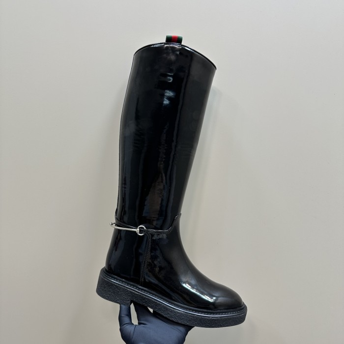 大人気 グッチ 激安通販 Gucciの新型馬力バックル弾性靴