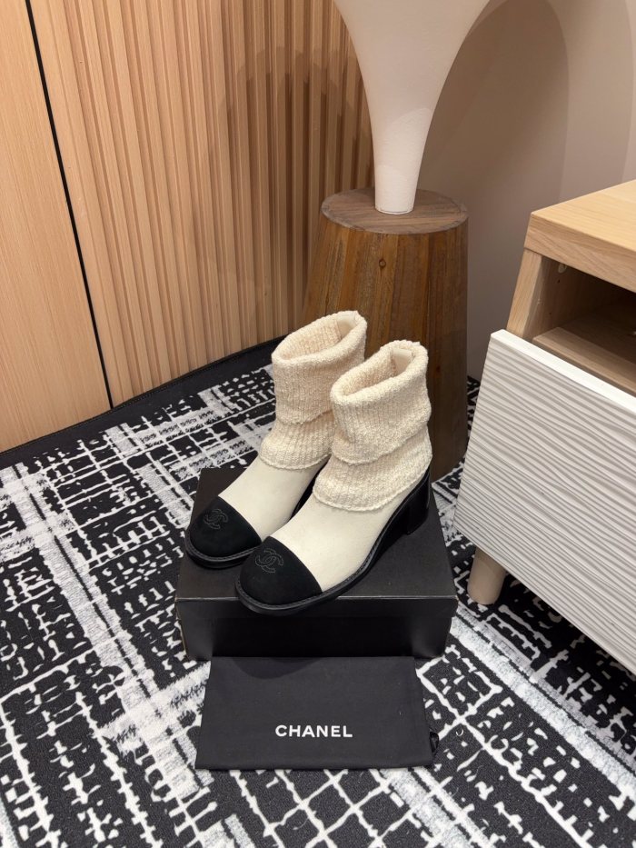 超奇跡の入荷☆ シャネル n級品24 Ss秋冬Chanel小香太ヒール毛糸ショートブーツ