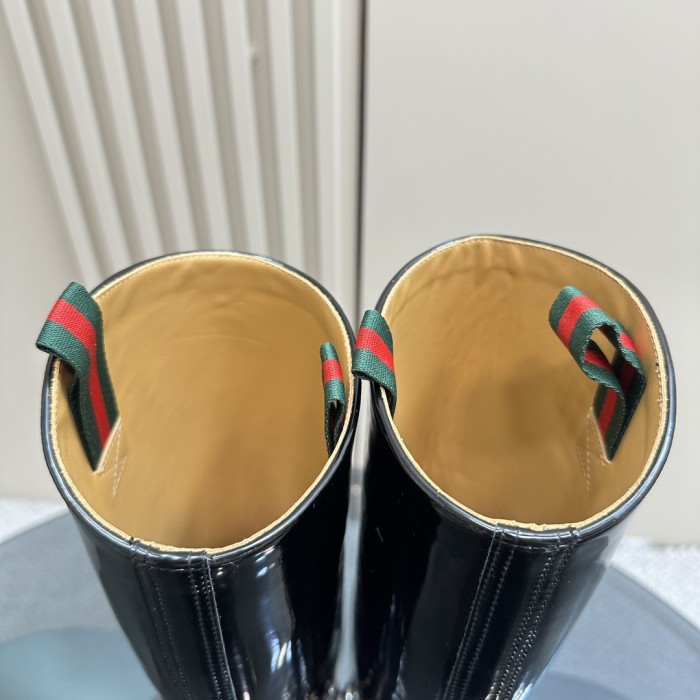 大人気 グッチ 激安通販 Gucciの新型馬力バックル弾性靴