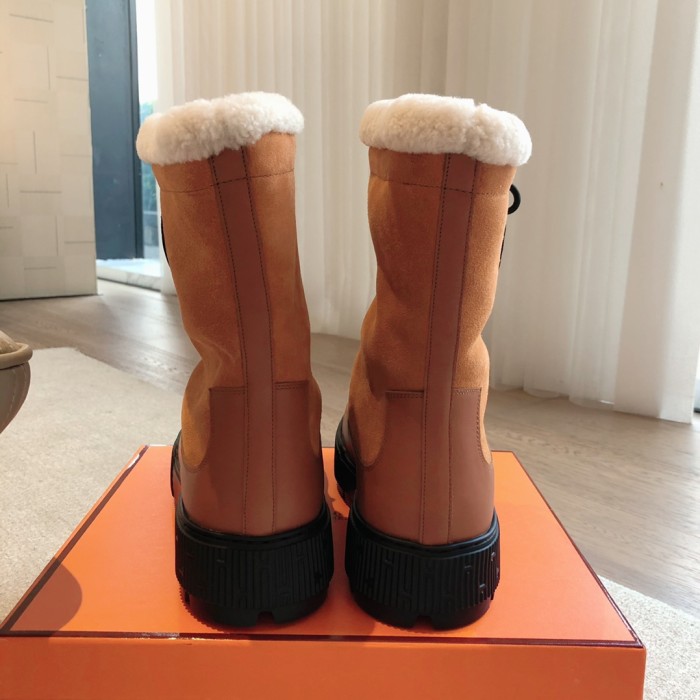 日本未入荷 エルメス n級品 24 ss秋冬ブーツ