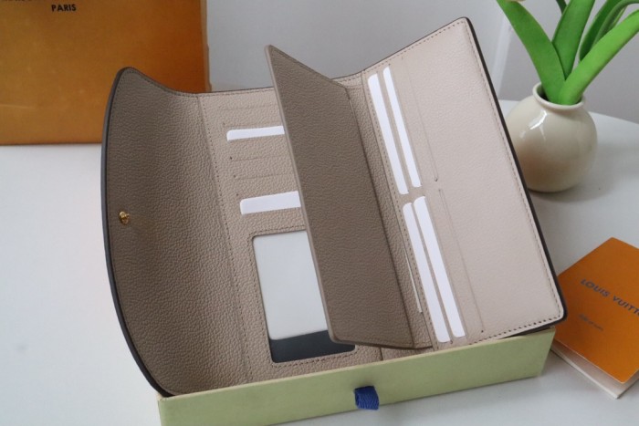 超奇跡の入荷☆ ルイヴィトン コピー 長財布