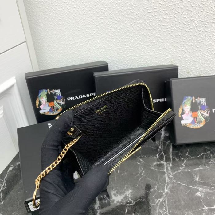新作 プラダ 偽物通販 短財布